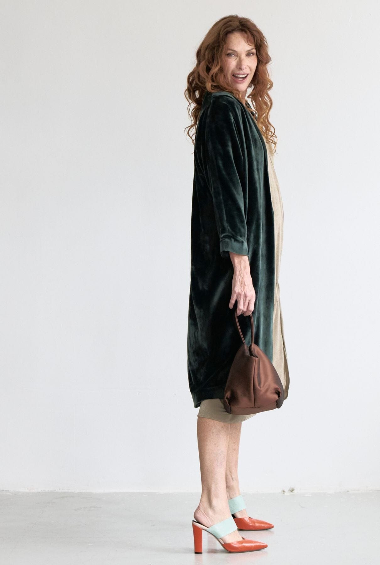 JOAN KIMONO TERCIOPELO VERDE BOSQUE